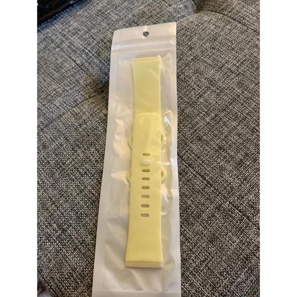 Versa 3 Cream Yellow Apple watch band New in Packaging​​